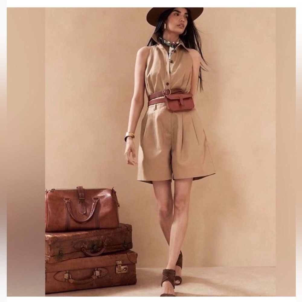 Banana Republic camp romper Safari